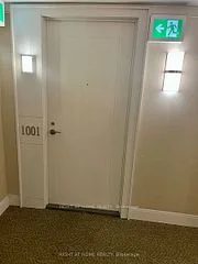 3091 Dufferin Street 1001, Toronto W04, ON M6A 0C4