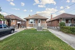 542 Glen Park Avenue Main, Toronto W04, ON M6B 2G3