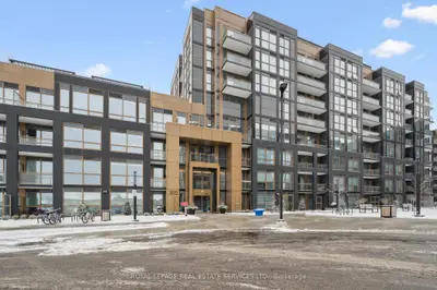 Condo Apartment in Oakville