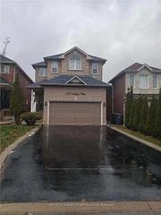 597 Matisse Place Lower, Mississauga, ON L5W 1M3
