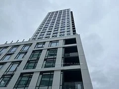 2495 Eglinton Avenue W 2006-b, Mississauga, On L5m 2v8