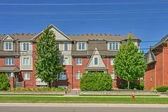 575 Dundas Street W 3, Mississauga, ON L5B 0B2
