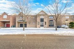 5843 Prairie Circle, Mississauga, ON L5N 6B4