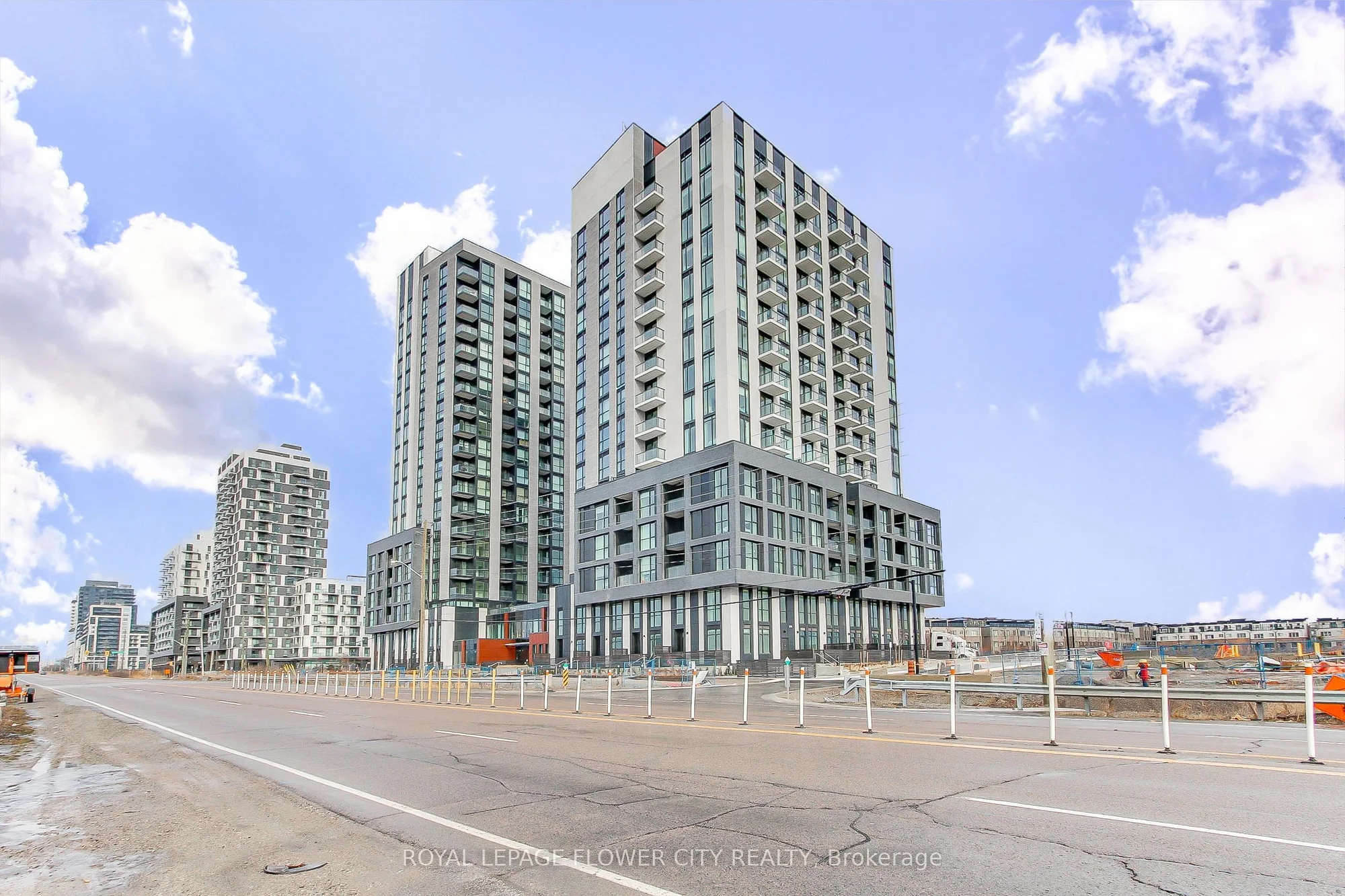 3071 Trafalgar Road S 705, Oakville, ON L6H 8C6