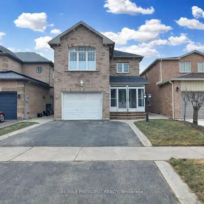 Detached in Brampton
