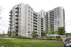 816 Lansdowne Avenue 1015, Toronto, On M6h 4k6