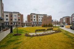 1070 DOUGLAS MCCURDY COMM 119, Mississauga, ON L5G 4B1