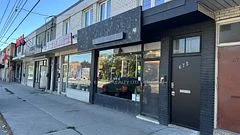 675A The Queensway , Toronto W07, ON M8Y 1K8