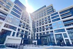 3200 William Coltson Avenue 815, Oakville, On L6h 7w6