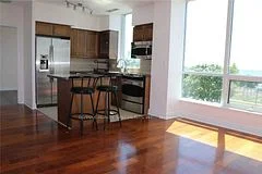 1910 Lake Shore Boulevard W 402, Toronto W01, ON M6S 1A2