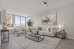 50 Eglinton Avenue W 203, Mississauga, ON L5R 3P5