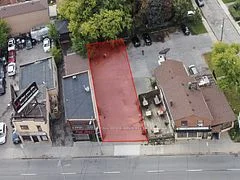 3515 Dundas Street W, Toronto W02, ON M6S 2S6