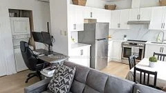 2874 Keele Street E Unit 305, Toronto W05, ON M3M 3C4