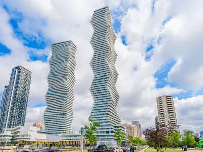 3883 Quartz Road 6012, Mississauga, ON L5B 0M4