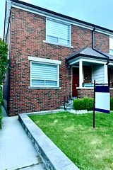 420 Jane Street, Toronto W02, ON M6S 3Z8