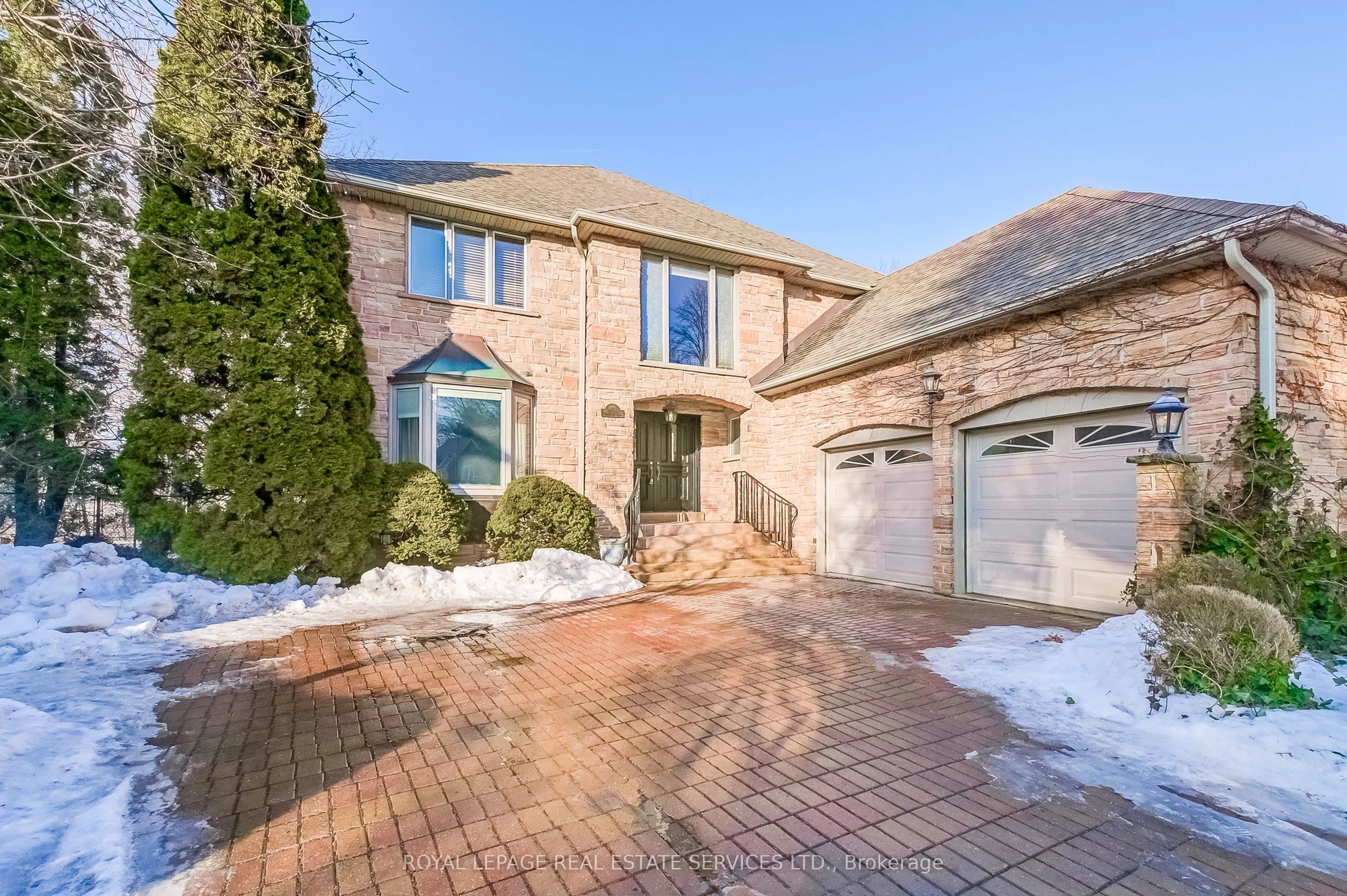 4261 Bridlepath Trail, Mississauga, ON L5L 3K3