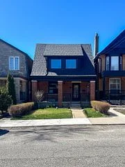 118 Greenlaw Avenue Upper, Toronto W03, ON M6H 3V5