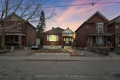 661 Beresford Avenue, Toronto W02, ON M6S 3C4