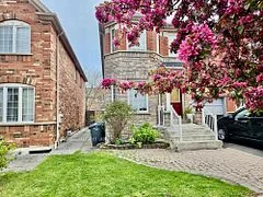 3366 Covent Crescent, Mississauga, On L5m 7k6