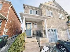 3892 Manatee Way, Mississauga, ON L5M 6P7