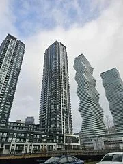4011 Brickstone Mews 1205, Mississauga, ON L5B 0G3