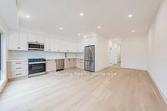 14 Holmesdale Road 301, Toronto W03, ON M6E 1Y1