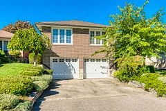 232 La Rose Avenue, Toronto W09, ON M9P 1B5
