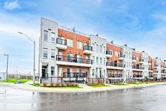 39 John Perkins Bull Drive 22, Toronto W05, On M3k 0c3