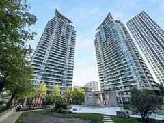 1 Elm Drive W 1005, Mississauga, On L5b 4m1