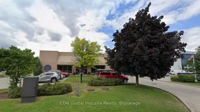 2923 Portland Drive, Oakville, On L6h 5s4
