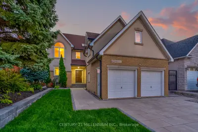 Detached in Mississauga