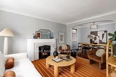 6 Glamis Avenue, Toronto W03, ON M6N 4H4