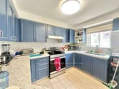 5260 W Mcfarren Boulevard W 56, Mississauga, ON L5M 7J2