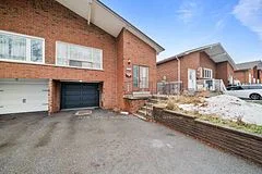 2436 Cashmere Avenue, Mississauga, ON L5B 2M6