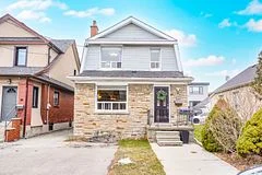 26 Manitoba Street, Toronto W06, ON M8Y 1C7