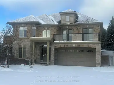 Detached Condo in Caledon