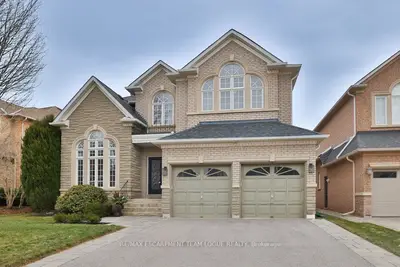 4324 Rosemead Court, Burlington, On L7m 4r1