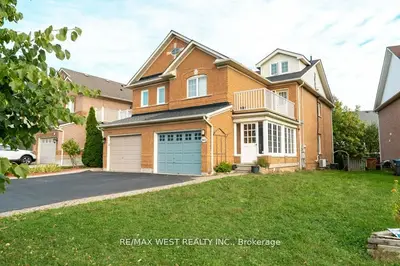 3143 Clayhill Road, Mississauga, ON L5B 4J3
