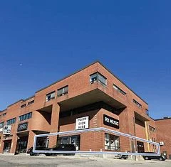 1020 Lawrence Avenue W 102, Toronto W04, On M6a 1c8