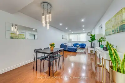2170 Bromsgrove Road 89, Mississauga, ON L5J 4J2