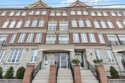 3531 Lakeshore Boulevard W 209, Toronto W06, ON M8W 1P4