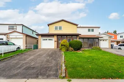 7734 Benavon Road, Mississauga, ON L4T 3G3