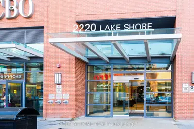 2220 Lakeshore Boulevard W 3106, Toronto W06, ON M8V 0C1