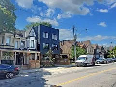 798 Dovercourt Road 2, Toronto W02, On M6h 2x3