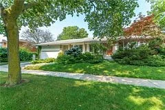 24 Hartsdale Drive, Toronto W09, ON M9R 2S5