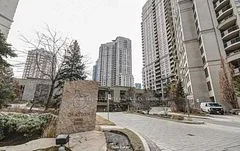 3888 Duke Of York Boulevard 1430, Mississauga, ON L5B 4P5