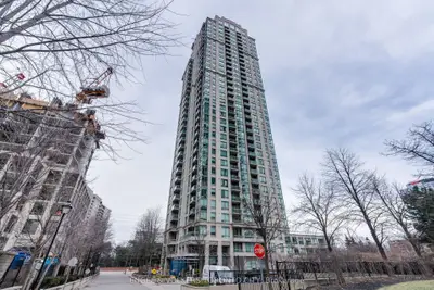 Condo Apartment in Mississauga