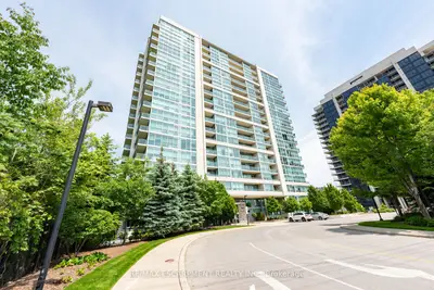 Condo Apartment in Mississauga