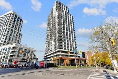Condo Apartment in Toronto
