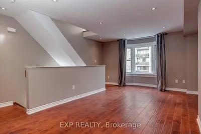 Upper Level in Toronto